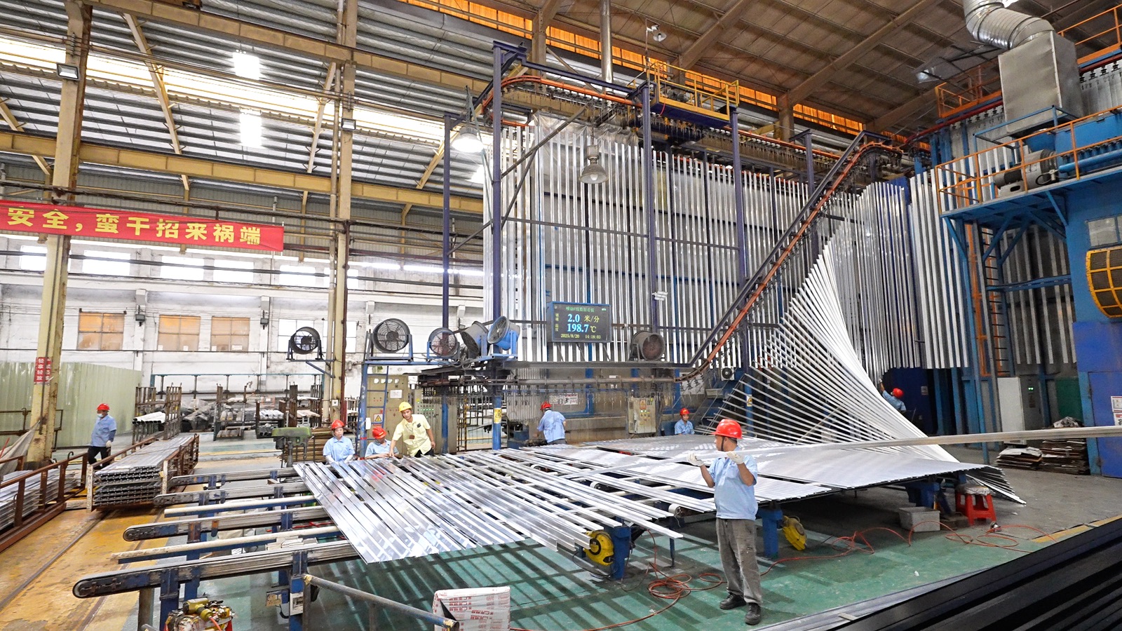 Aluminum profile surface treatment and finish options